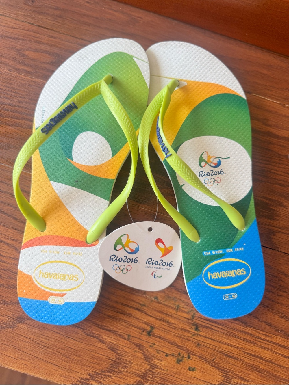 Havaianas Rio 2016 Green & Yellow Flip Flops with Blue Accents nwt